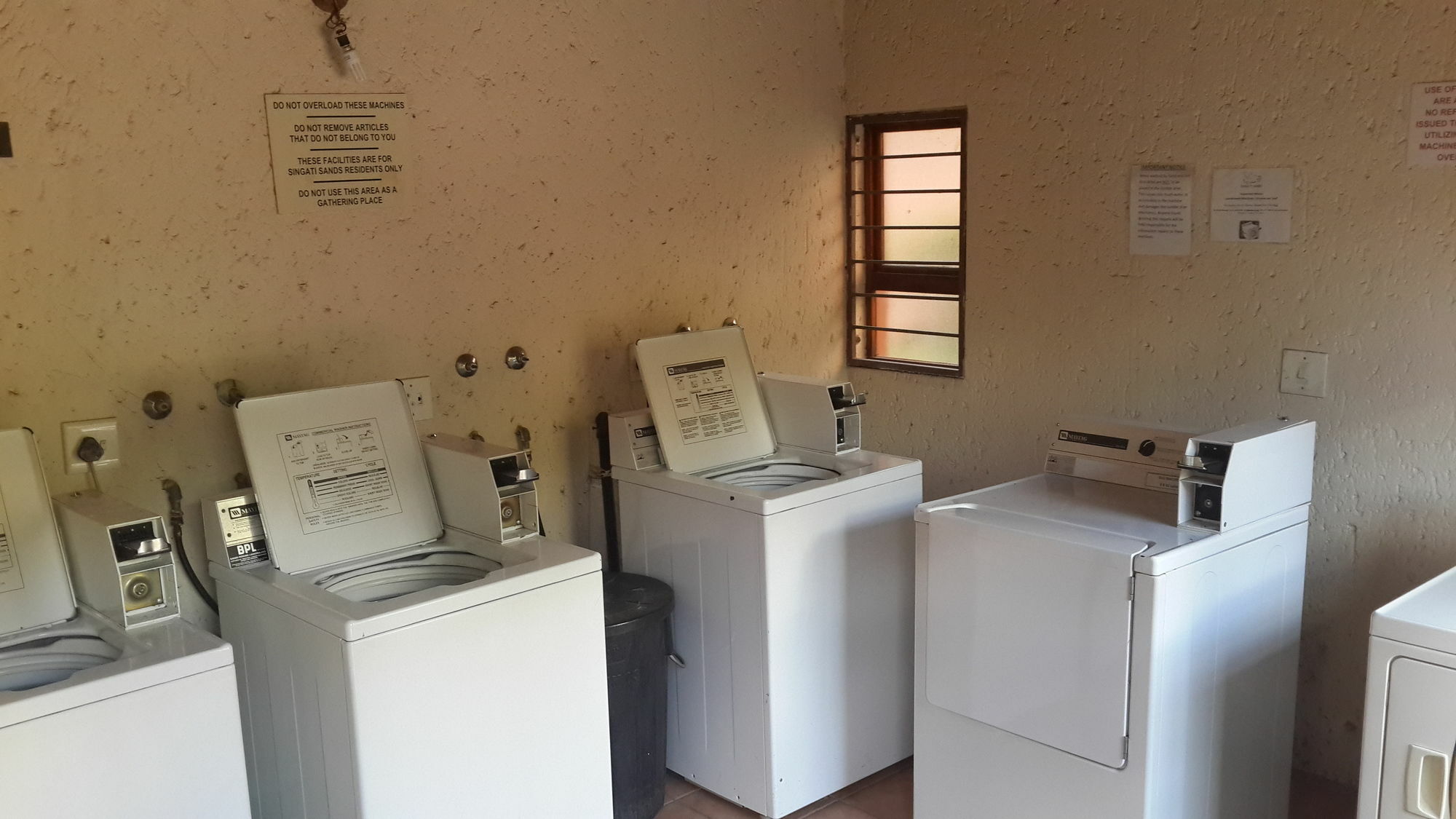 Singati Sands Sunninghill 샌톤 외부 사진